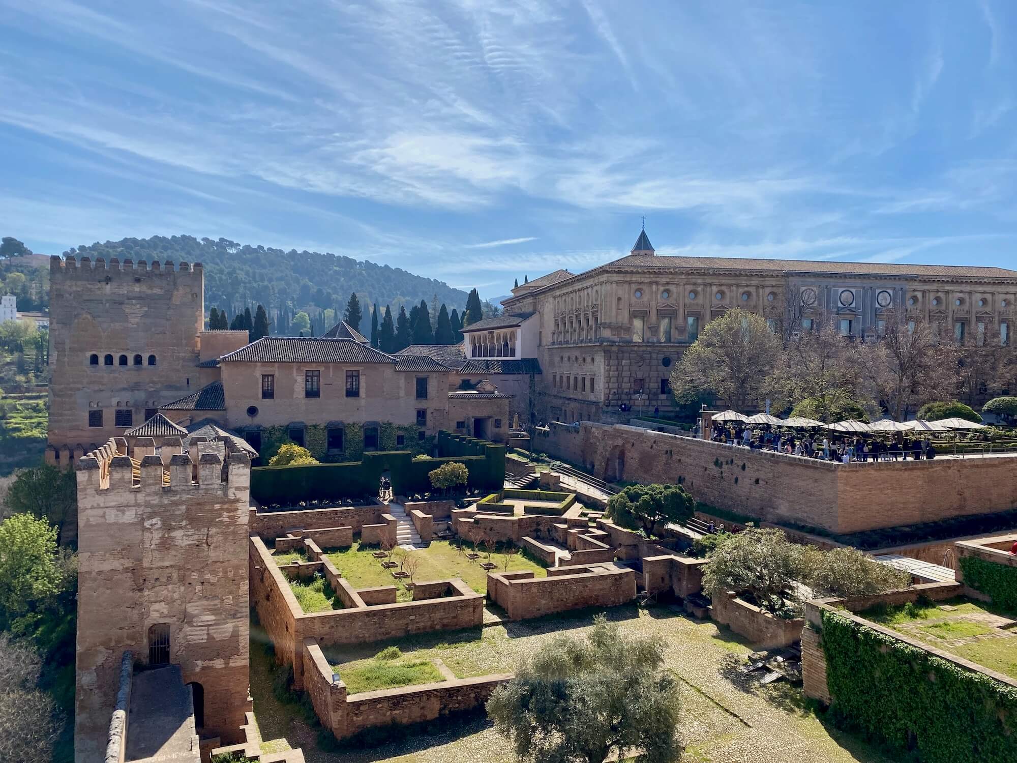 Granada: Tipps und Tapas für deine Reise